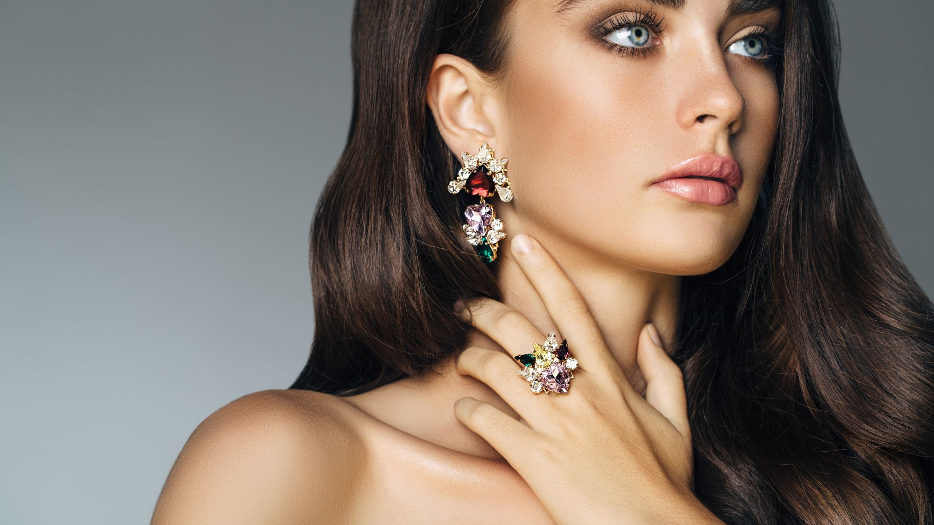 21 Affordable Luxury Jewelry Brands That Look Expensive but Aren’t